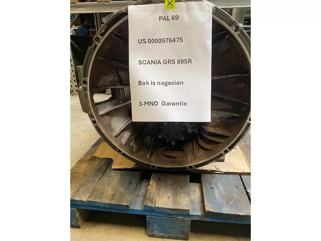 Scania Versnellingsbak compleet GRS 895R (576475)