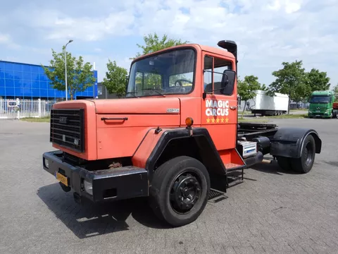 Unic 190 PAT 26 Unic 190 PAT 26