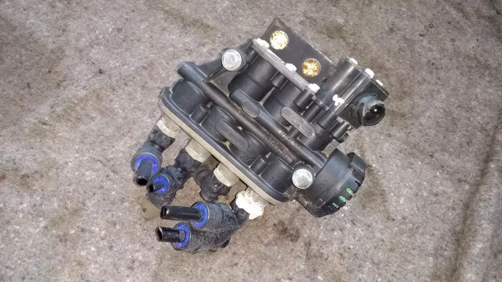 Renault ELC ventiel K019819